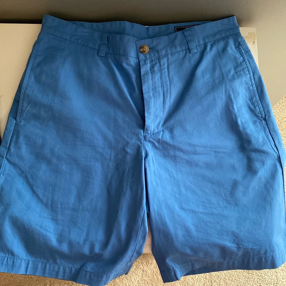 Like new Mens Vineyard Vine Shorts